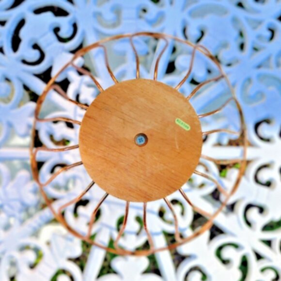 Vintage Copper Bread Wire Basket with Wooden Base 9”X5” - Picture 9 of 9